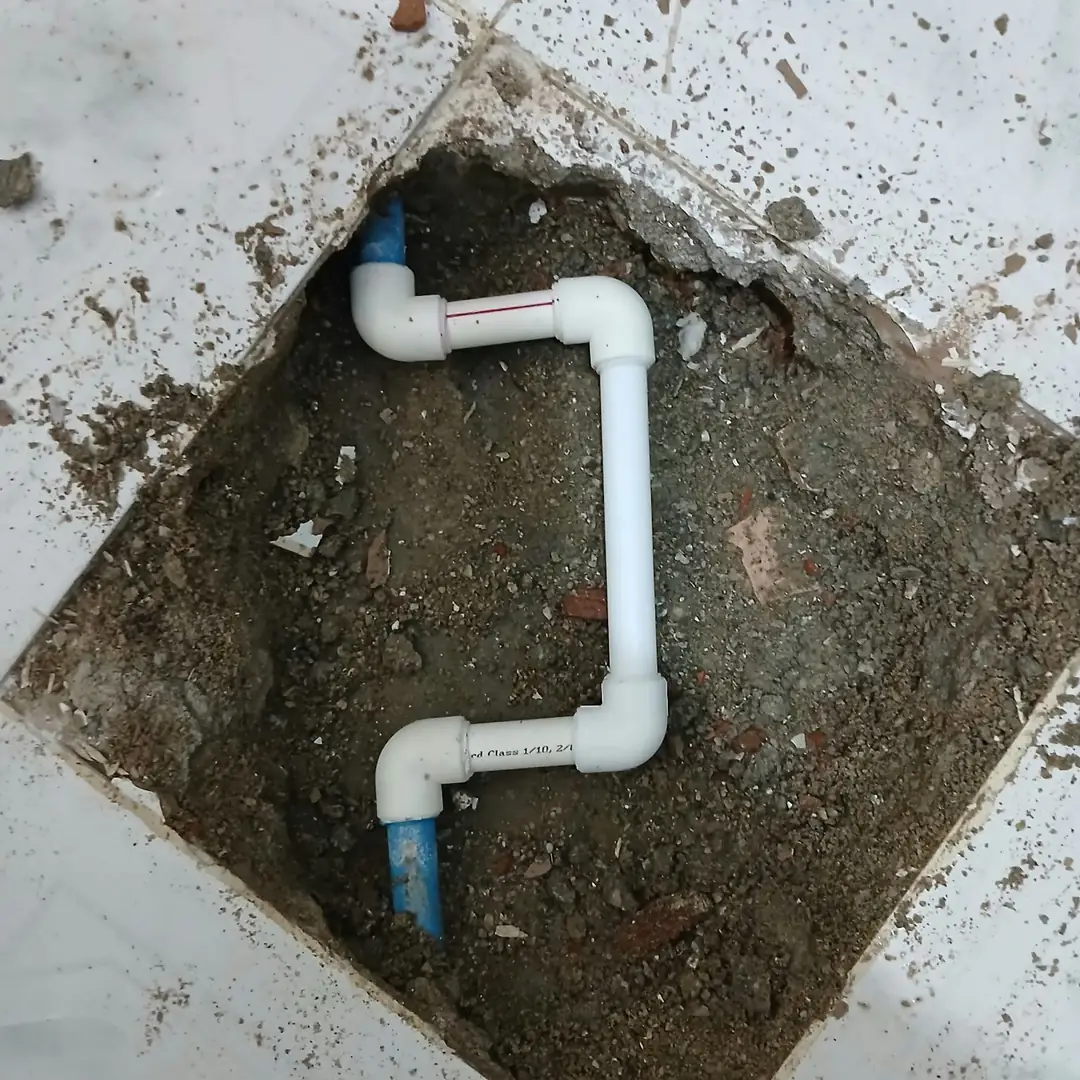 Zeytinburnu Çırpıcı Mah. - Zeytinburnu Çırpıcı'da Eski Mavi Su Borusunun Yeni PPRC Hatla Noktasal Yenilenmesi